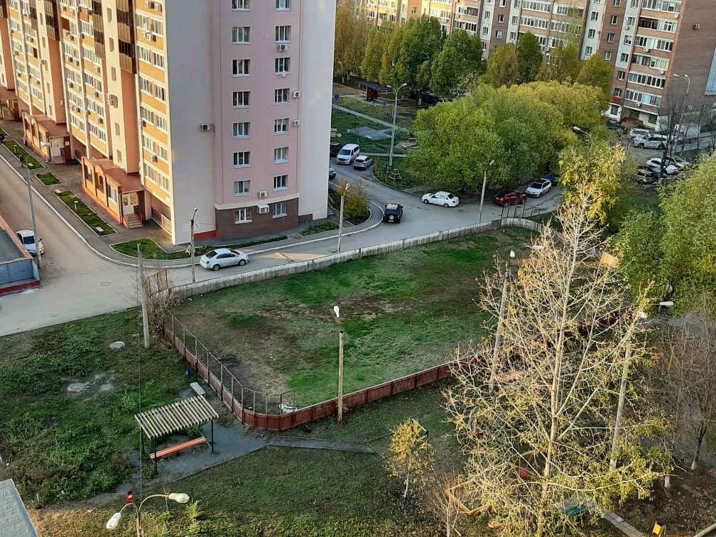 Демократическая, 32 было.jpg Демократическая, 32 было.jpg