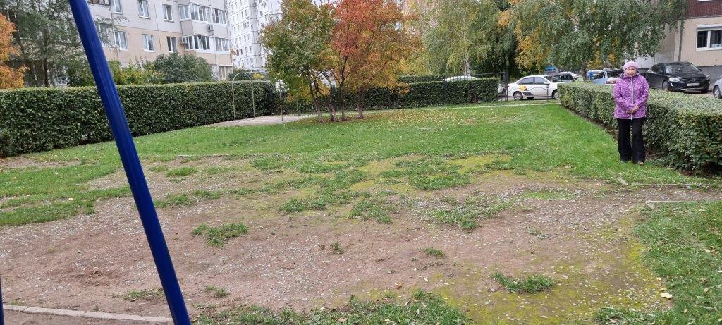 Веселое детство - восстановление детской площадки на придомовой территории МКД № 72 по улю 70 лет Октября (3).jpg Веселое детство - восстановление детской площадки на придомовой территории МКД № 72 по улю 70 лет Октября (3).jpg